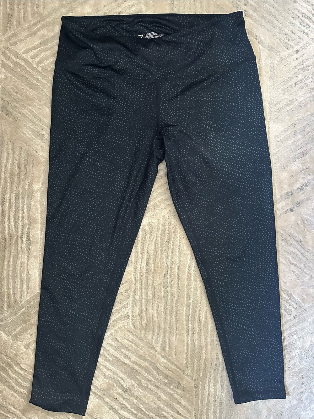 Z by Zella Navy High-Waist Leggings with Subtle Dot Texture